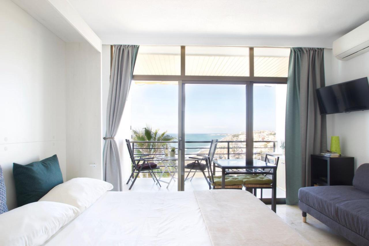 Sea Front Studio With Spacious Balcony Santa Clara Торремолінос Екстер'єр фото